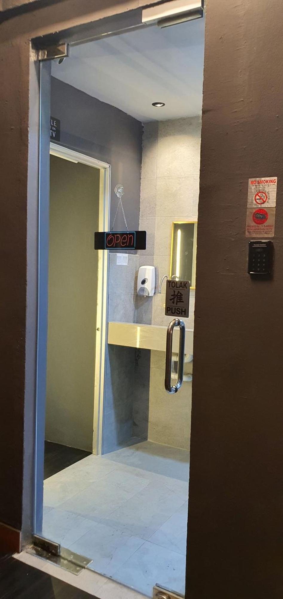 Guesthouse@ Bukit Bintang Kuala Lumpur Ngoại thất bức ảnh